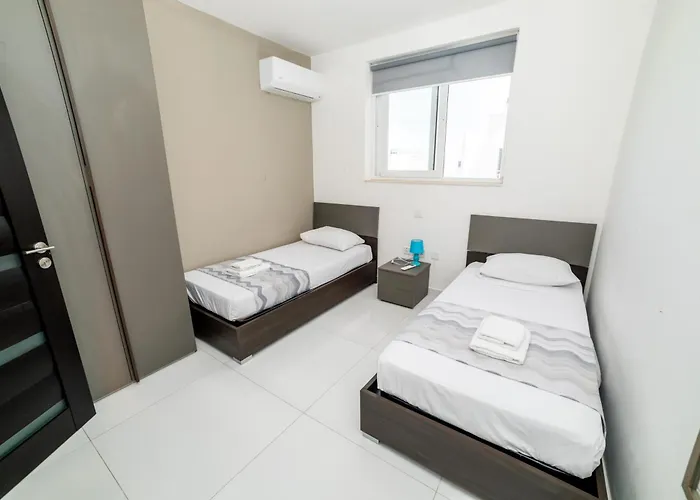 Apartman Spacious 2br With Terrace - By Hostmt San Pawl il-Baħar
