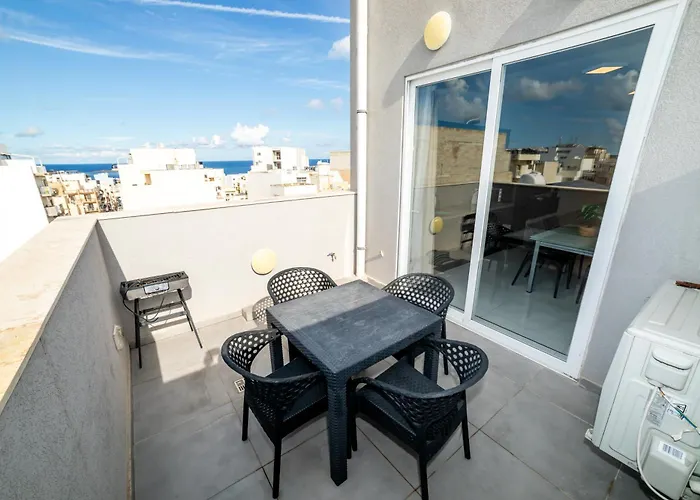 Spacious 2br With Terrace - By Hostmt Apartman San Pawl il-Baħar