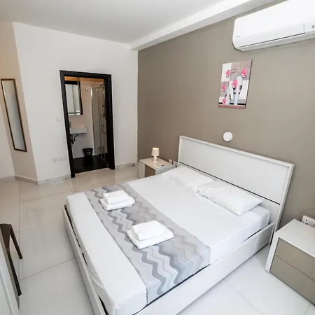 Spacious 2br With Terrace - By Hostmt St. Paul's Bay