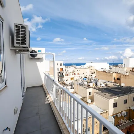 New And Modern In Bugibba, Great Location